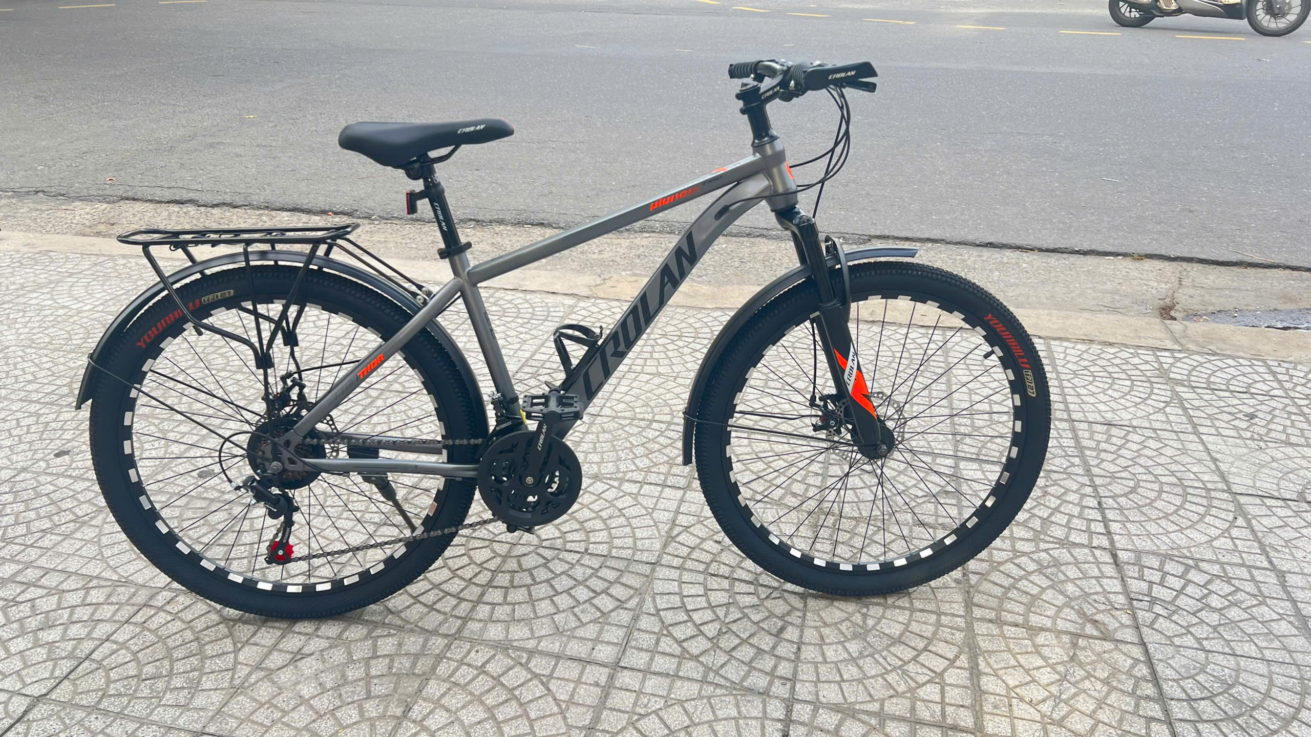 Xe địa hình khung nhôm Crolan T800